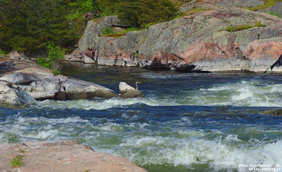 68142CrReLe - Victoria Day Weekend getaway with Beth to Peterborough - Exploring Burleigh Falls